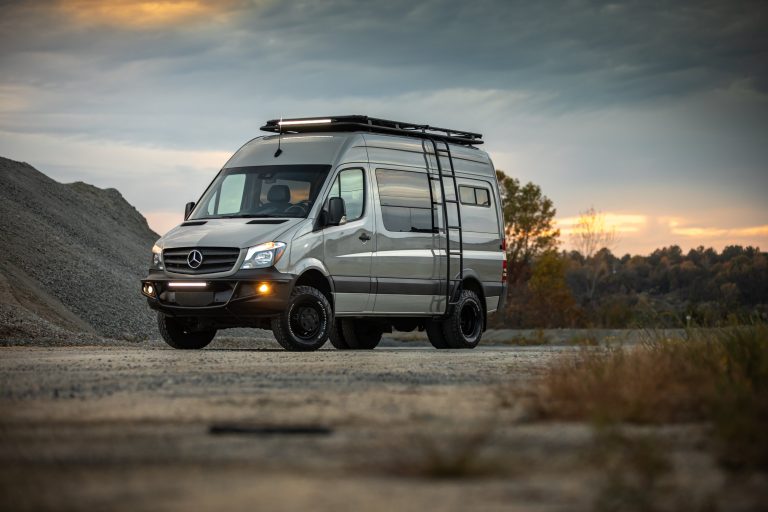 Mercedes. Sprinter. 144