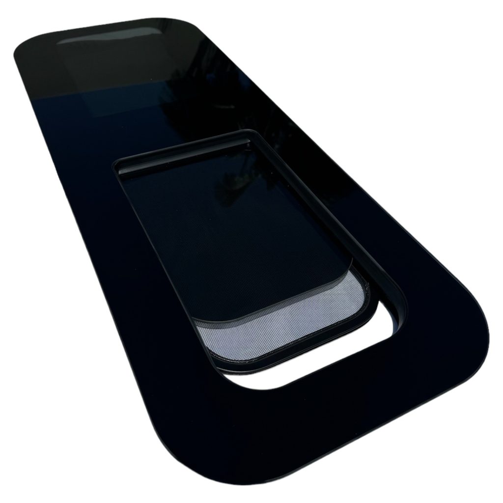 880 x 340 mm bunk windows